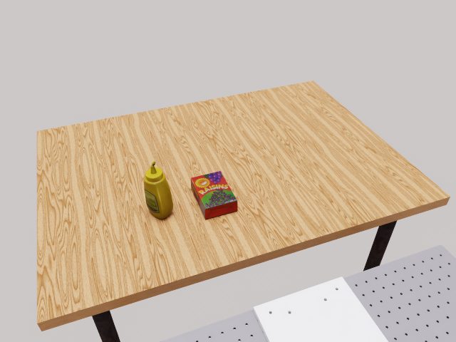 mustard_raisin_box scene